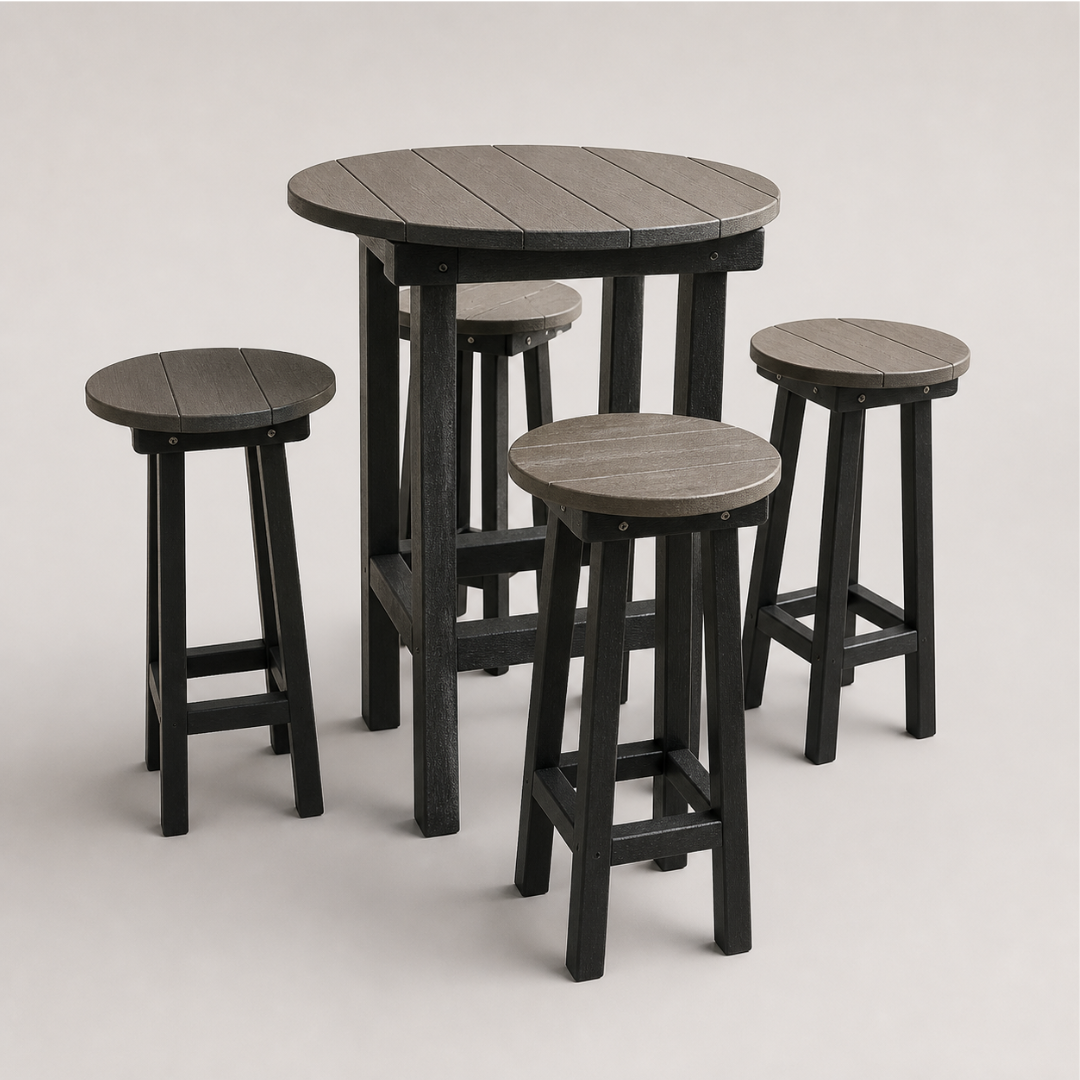 Cocktail Table and Chairs
